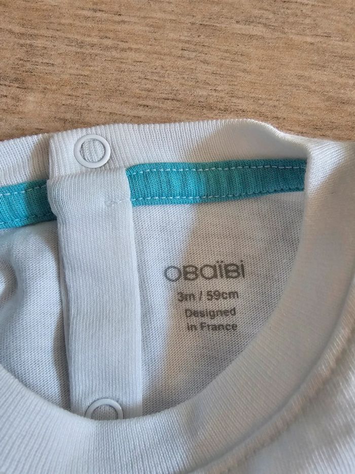 T-shirt Obaïbi pressions dans le dos taille 3 mois 59cm état neuf - photo numéro 2