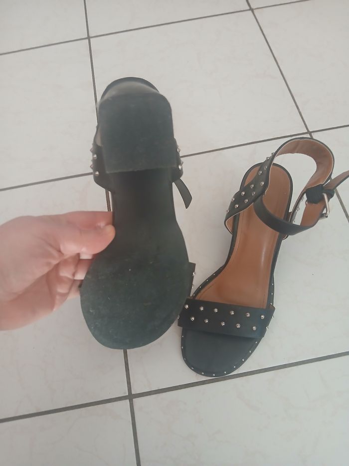 Chaussure à talon carre - photo numéro 4