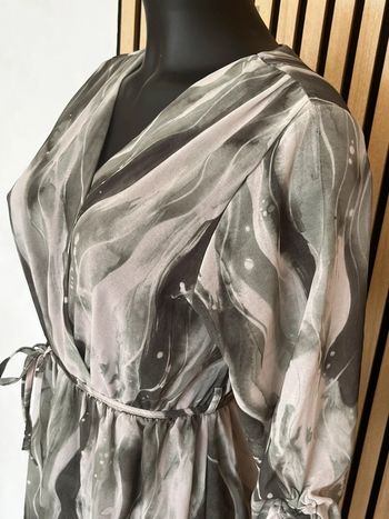 Robe midi beige et kaki