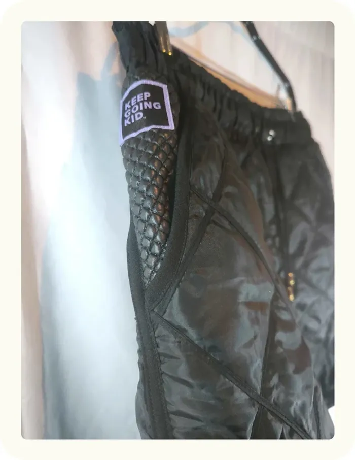 Short large fashion effet matelassé homme Keep going kid - photo numéro 3