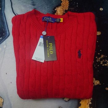 Pull torsadé col rond Polo Ralph Lauren rouge logo brodé jaune taille M