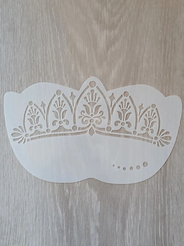 Masque pochoir enfant - photo numéro 2