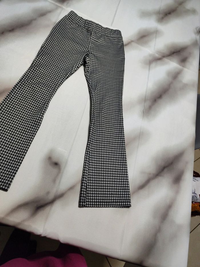 Pantalon taille 8 ans pattes d'éléphants - photo numéro 3