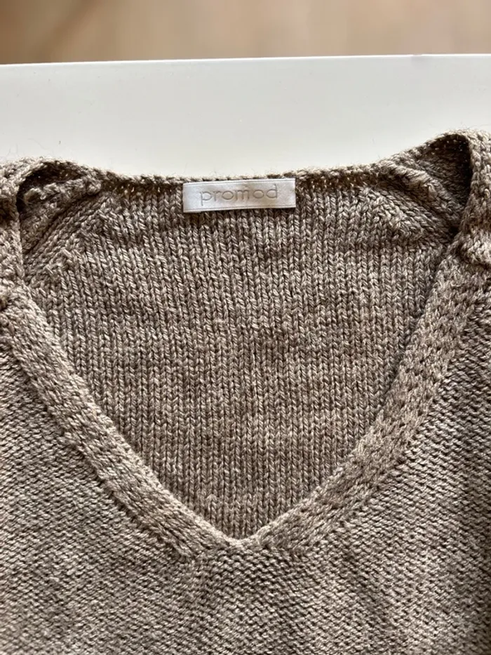 Pull MC beige taupe avec ceinture marron - photo numéro 2