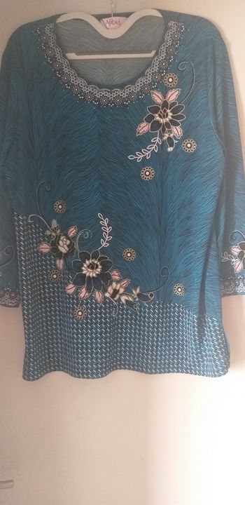 Tunique fantaisie femme  taille 46/48