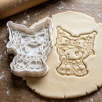 Emporte-pièce style Kuromi pour biscuits et sablés anime kawaii