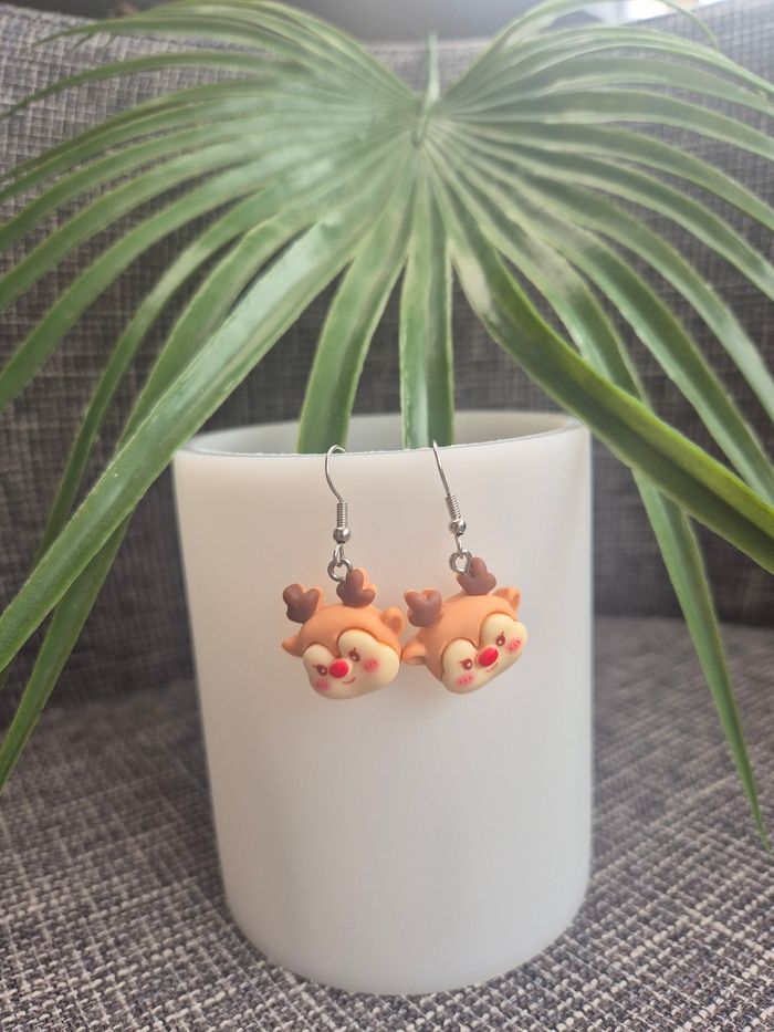 Boucles d’oreilles "Petit Renne de Noël" - photo numéro 3