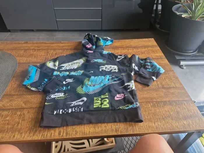 Sweat 4-5 ans - photo numéro 3