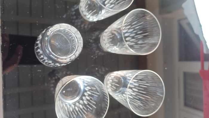 Lot de 5 verres en verre très bon état - photo numéro 3