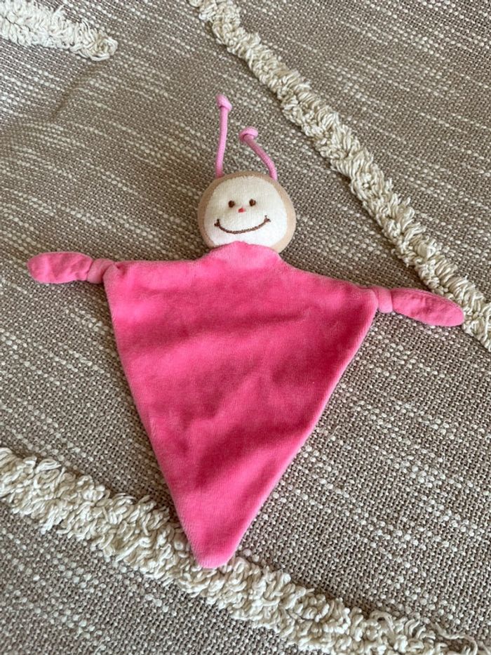 Peluche doudou plat 20cm CMP insecte papillon rose triangle très bon état