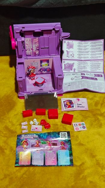 Secret Findees Boîte aux Lettres Magique violette