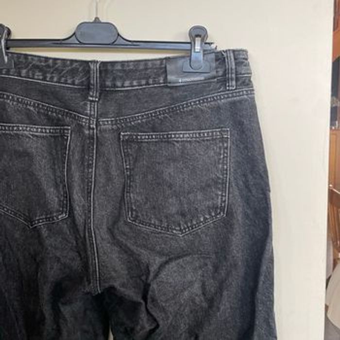 Jean droit noir Stradivarius taille 42 coupe large D92 denim brut délavé V063 - photo numéro 8