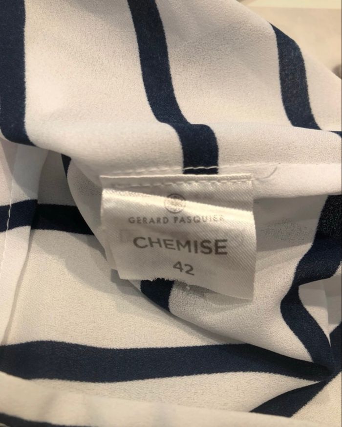Chemisier bleu et blanc - photo numéro 8