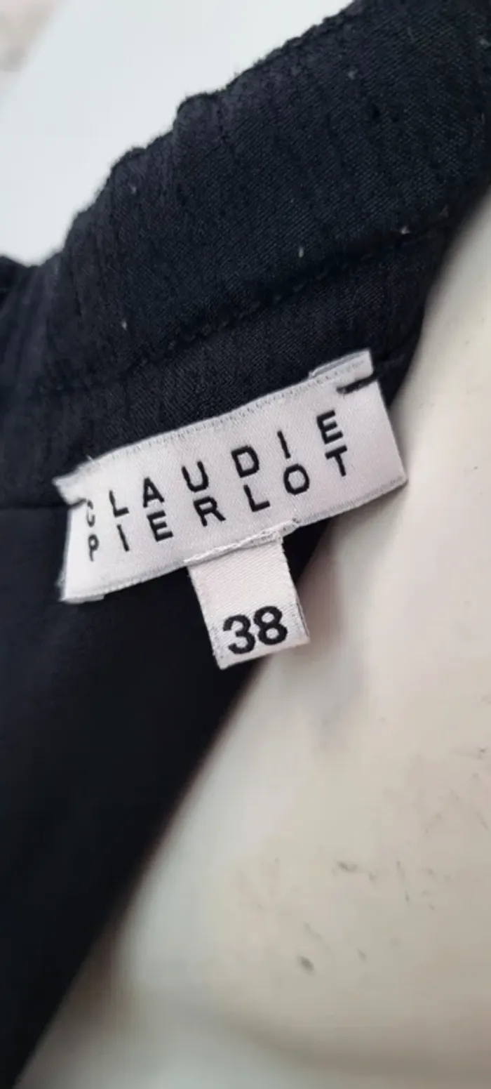 Robe courte noire claudie pierlot 38 - photo numéro 8