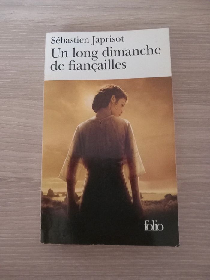 Livre Un long dimanche de fiancailles