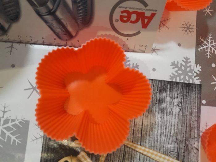 Lot de 24 formes cupcake en silicone - photo numéro 5