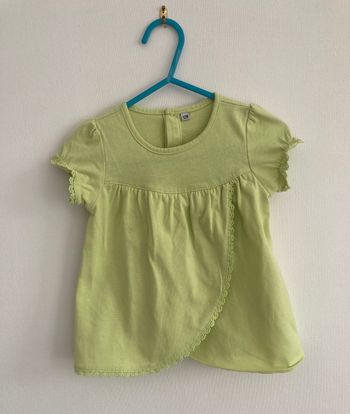 Tee-shirt forme portefeuille avec dentelle fille 12 mois