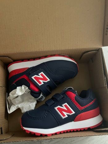 Basket new balance bébé