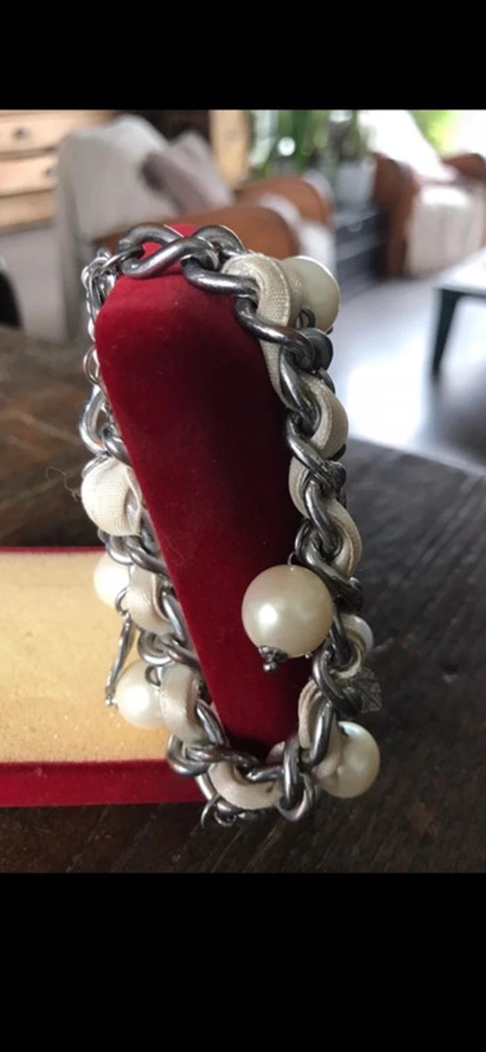 Magnifique bracelet avec strass, tissu, perles et feuilles - photo numéro 14