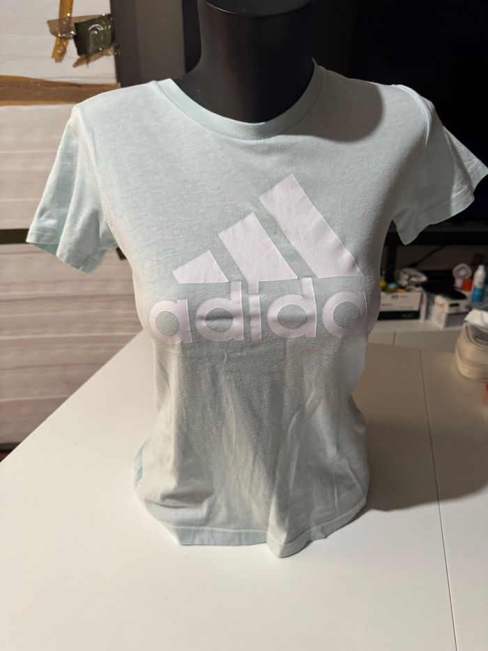 Teeshirt Adidas bleu turquoise taille Xs