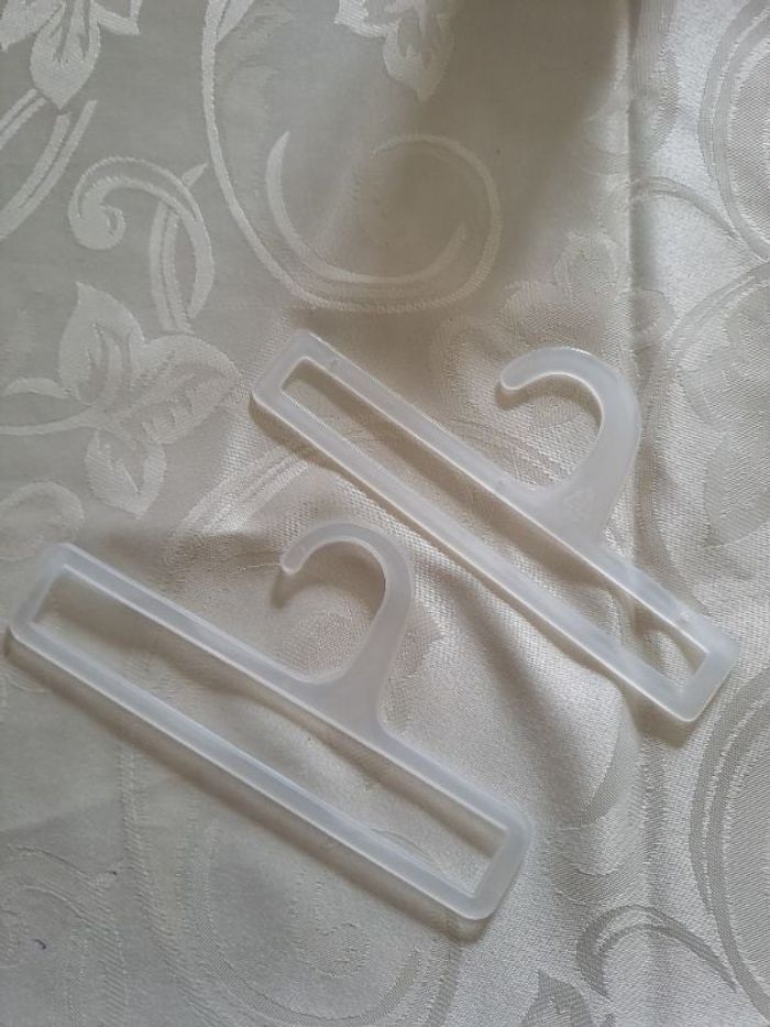 Petits portes manteaux foulards