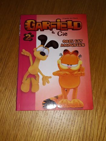 Roman Garfield & cie tome 2 odie est amoureux
