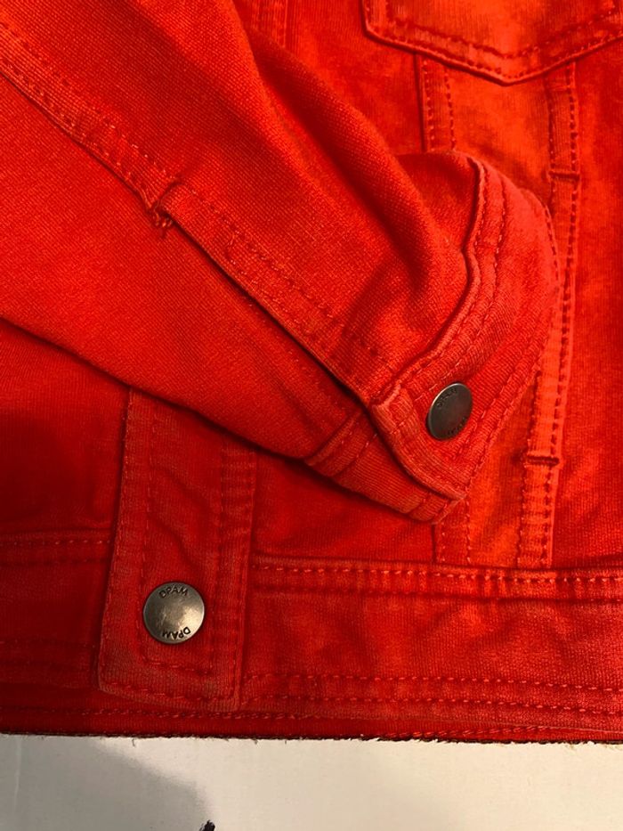 Très belle veste style jeans rouge 2 ans dpam - photo numéro 4