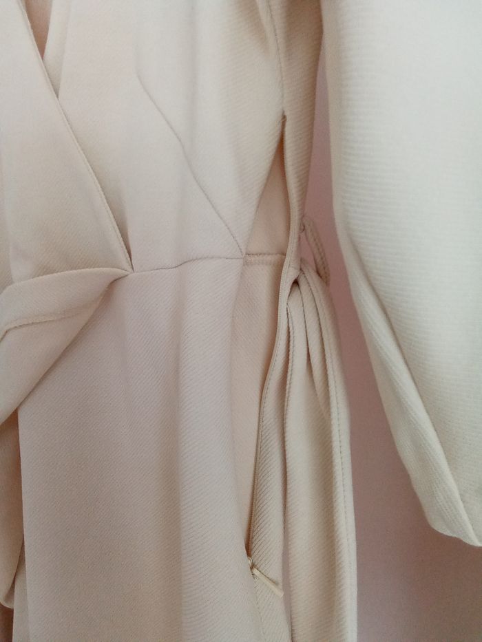 Jolie robe habillée crème/beige Mango taille 36 - photo numéro 6