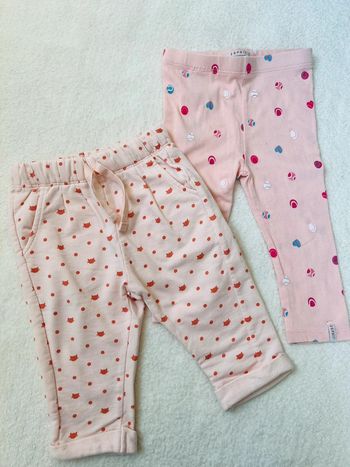Lot 2 pantalons 9 mois