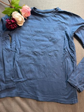 Haut manche longue avec écriture