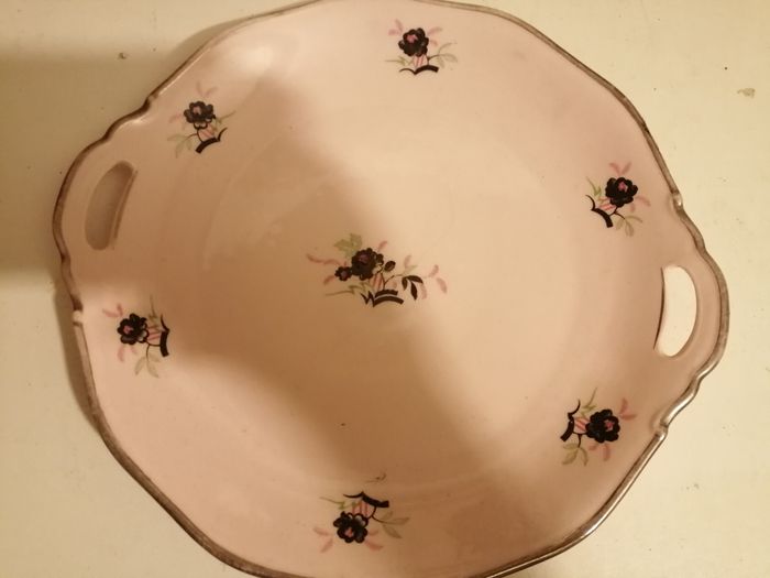 service à thé et gateau rose à fleurs - photo numéro 2