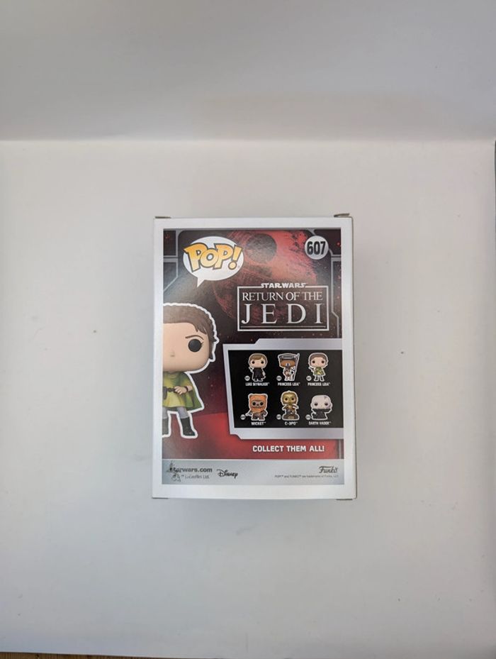 Funko Pop : Star Wars 607 - Princesse Leia - photo numéro 3