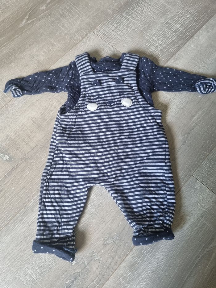 Ensemble salopette + haut 1 mois