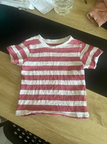 T-shirt rayer (taille 18-24 mois / 92cm)