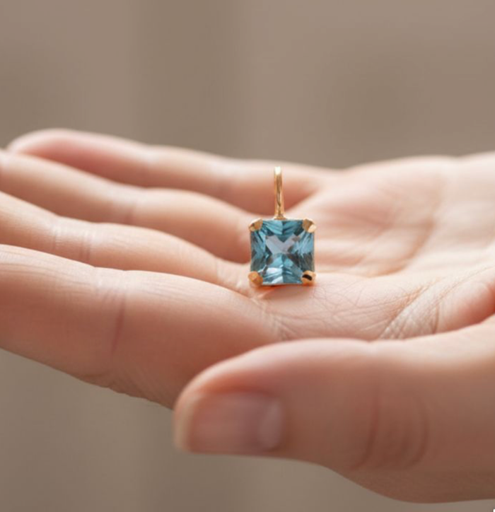 Pendentif Bella Or 18 carats