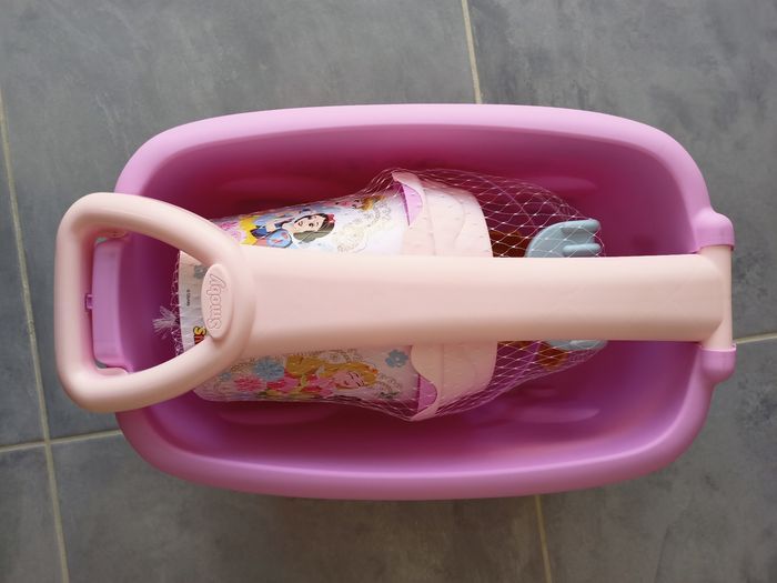 Chariot de plage Disney princesses - photo numéro 3