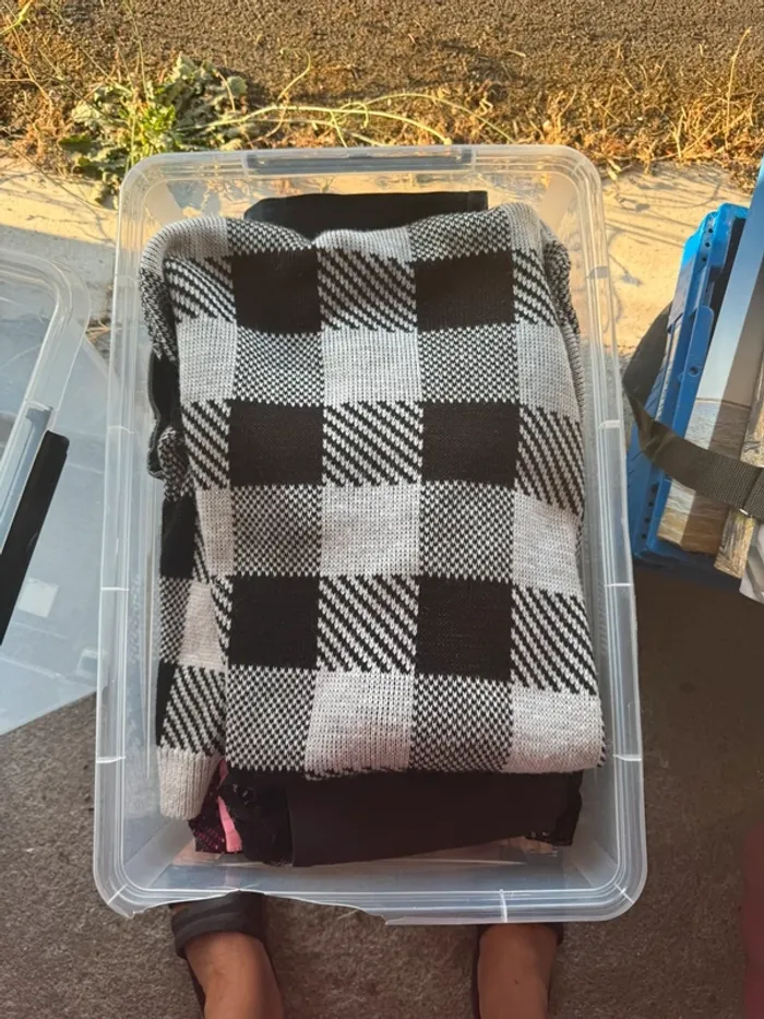 Lot pour revendeur 40 pièces été hiver toutes tailles