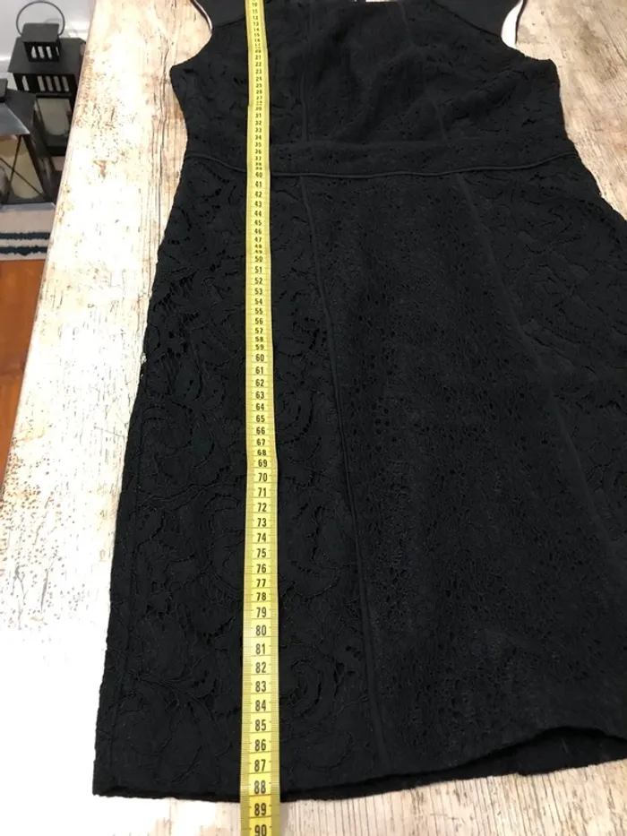 Robe chic noire en dentelle - photo numéro 14