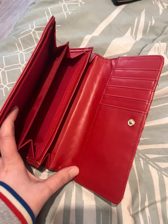 Portefeuille femme rouge - photo numéro 5