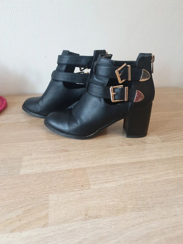 Bottines noires - photo numéro 2
