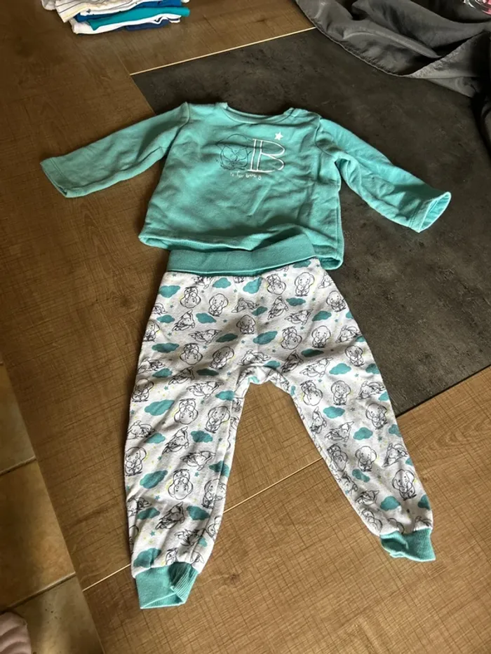 Ensemble bebe