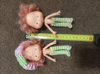 lot 2 poupées articulées Charlotte aux fraises