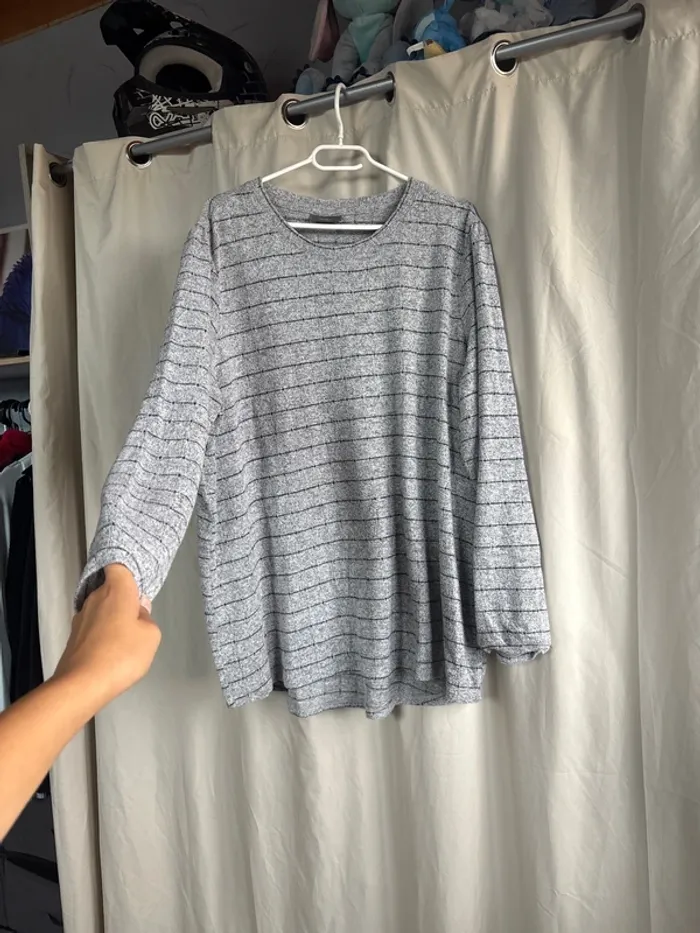 Pull femme - photo numéro 2