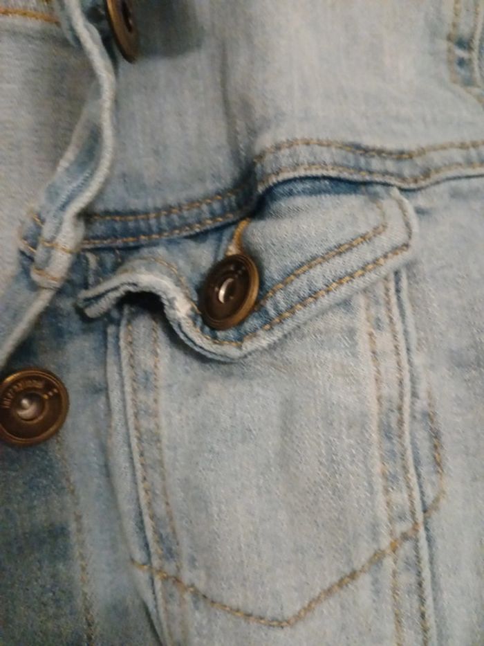 Blouson en jean 14 ans - photo numéro 2