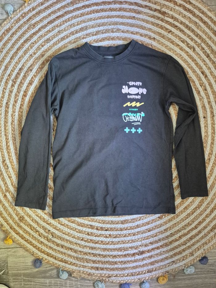 🧒 Lot 6 t-shirt  manches longues ZARA – Garçon 10 ans – Très bon état 🍂 - photo numéro 2