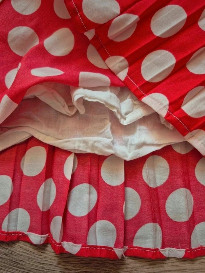Robe rouge pois plissé et culotte cache couche - photo numéro 3