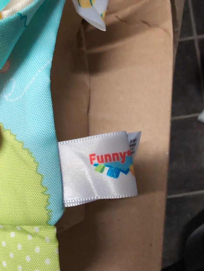 Livre en tissu pour bébés - photo numéro 4