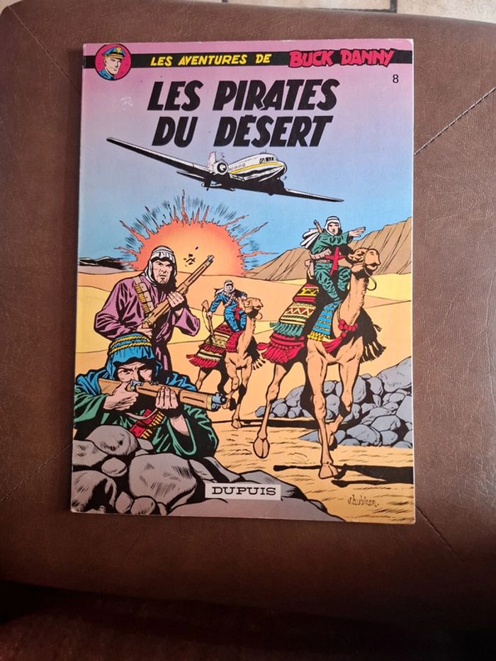 Buck Danny contre les pirates du désert