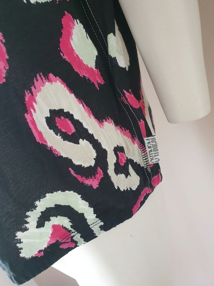 Superbe haut sans manche Cécil 🖤 - photo numéro 4