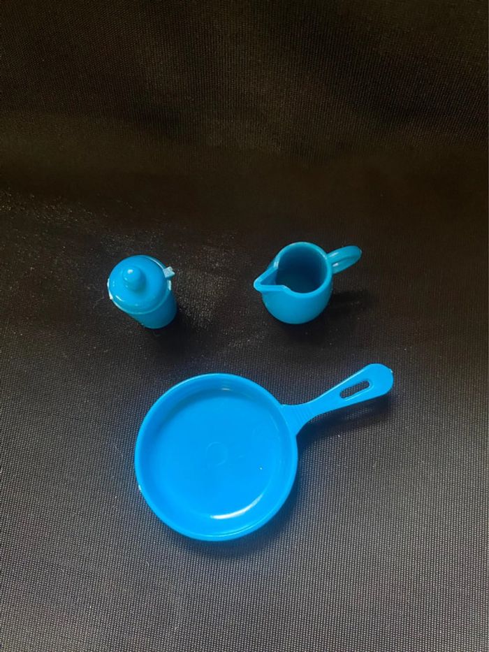 Vintage vaisselle barbie - photo numéro 4